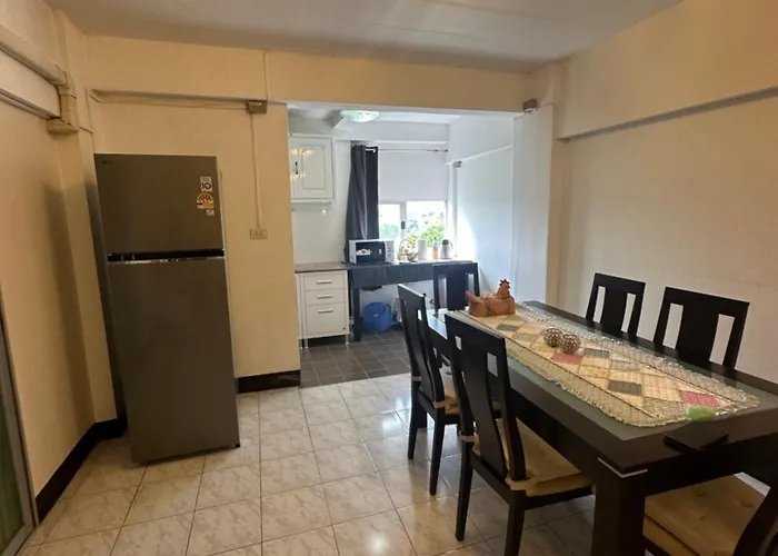 Mahasap Ramindhra Next To Mrt Station * Bangkok